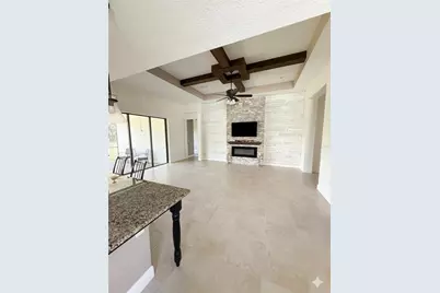 8023 Sandstar Way, Sarasota, FL 34240 - Photo 7