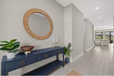 5576 Silverside Pine Court, Lakewood Ranch, FL 34211 - Photo 7