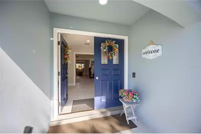 4388 Pasadena Circle, Sarasota, FL 34233 - Photo 5