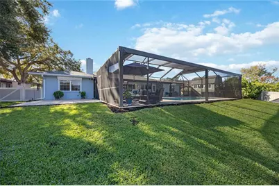 4388 Pasadena Circle, Sarasota, FL 34233 - Photo 51