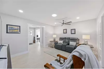 4388 Pasadena Circle, Sarasota, FL 34233 - Photo 31