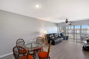4360 Chatham Dr, Longboat Key, FL 34228 - Photo 5