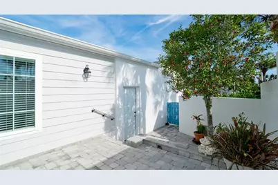 836 Waterside Lane, Bradenton, FL 34209 - Photo 7