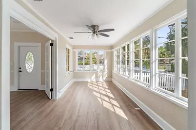 1715 6th Avenue W, Bradenton, FL 34205 - Photo 3