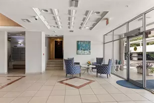 555 S Gulfstream Ave, Sarasota, FL 34236 - Photo 27