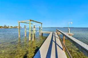 2512 Ave A, Bradenton Beach, FL 34217 - Photo 9