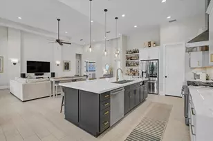 960 Highland Cir, Nokomis, FL 34275 - Photo 11