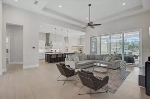 960 Highland Cir, Nokomis, FL 34275 - Photo 7