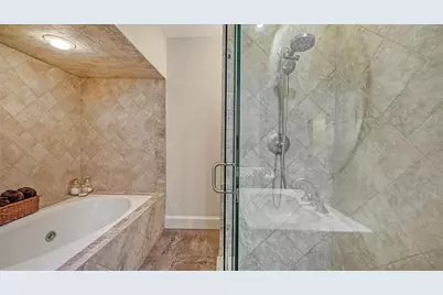 33 Bishops Court Road #118, Osprey, FL 34229 - Photo 29