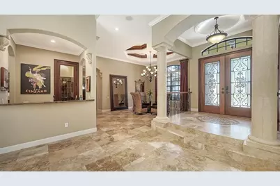 8864 Enclave Court, Sarasota, FL 34238 - Photo 11