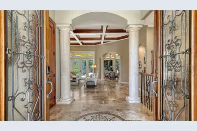 8864 Enclave Court, Sarasota, FL 34238 - Photo 5