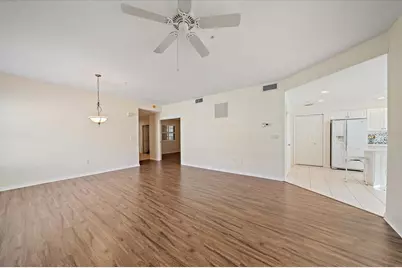 6318 Grand Oak Circle #204, Bradenton, FL 34203 - Photo 7