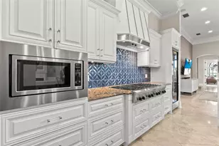 611 Tremont St, Sarasota, FL 34242 - Photo 25