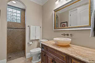 611 Tremont St, Sarasota, FL 34242 - Photo 45