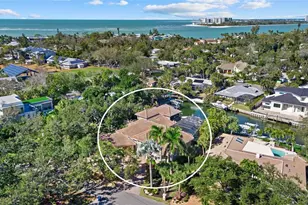 611 Tremont St, Sarasota, FL 34242 - Photo 5