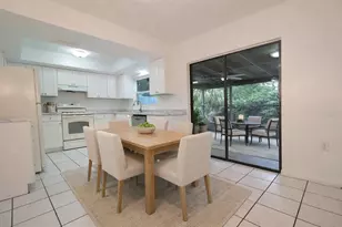 5416 Desoto Pl, Sarasota, FL 34234 - Photo 5