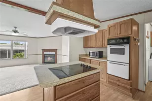 420 49th Street E, Palmetto, FL 34221 - Photo 19