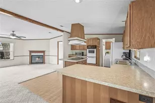 420 49th Street E, Palmetto, FL 34221 - Photo 21