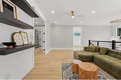 2450 Hawthorne Street, Sarasota, FL 34239 - Photo 21