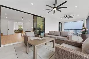 2450 Hawthorne St, Sarasota, FL 34239 - Photo 43