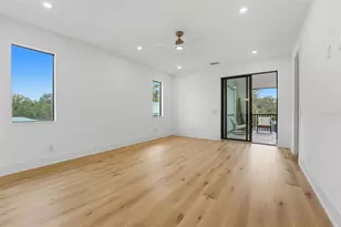 2450 Hawthorne St, Sarasota, FL 34239 - Photo 33