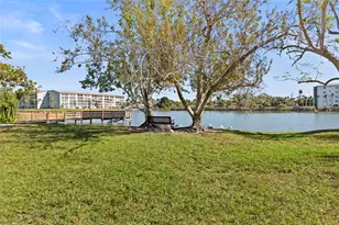 3873 Lake Bayshore Dr, Bradenton, FL 34205 - Photo 21