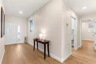 409 Casey Key Rd, Nokomis, FL 34275 - Photo 9