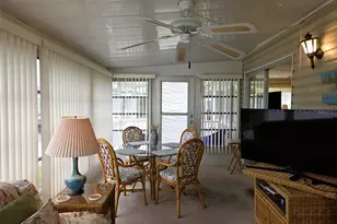 3209 Oakwood Blvd S, Sarasota, FL 34237 - Photo 21