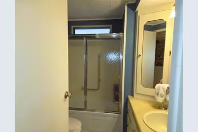 3209 Oakwood Boulevard S, Sarasota, FL 34237 - Photo 23