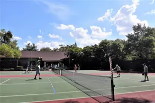 1518 Pelican Point Dr, Sarasota, FL 34231 - Photo 33