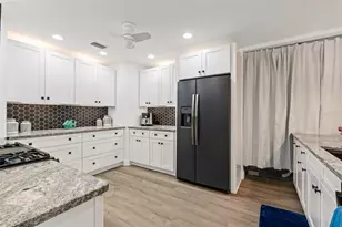 7215 Westmoreland Dr, Sarasota, FL 34243 - Photo 23