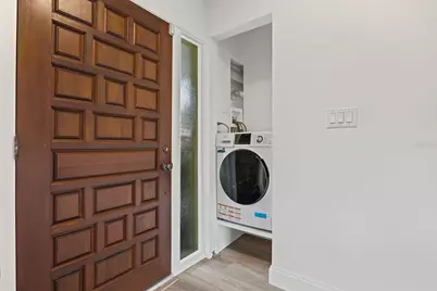 7215 Westmoreland Drive, Sarasota, FL 34243 - Photo 7