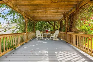 7215 Westmoreland Dr, Sarasota, FL 34243 - Photo 27