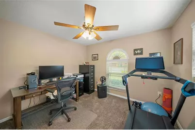 8465 Cypress Lake Circle, Sarasota, FL 34243 - Photo 23