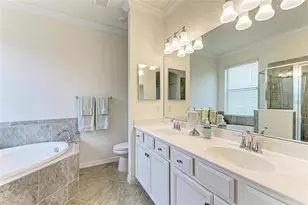 24065 Canterwood Wy, Venice, FL 34293 - Photo 13