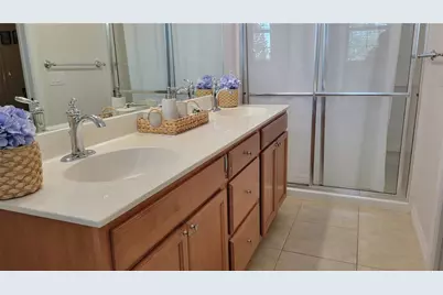 3740 82nd Avenue Circle E #102, Sarasota, FL 34243 - Photo 17