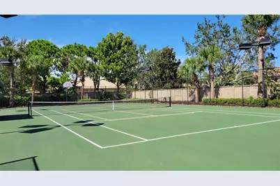 3740 82nd Avenue Circle E #102, Sarasota, FL 34243 - Photo 25