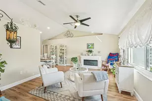 2304 Seattle Slew Dr, Sarasota, FL 34240 - Photo 3