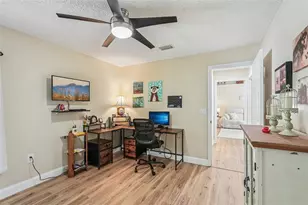 2304 Seattle Slew Dr, Sarasota, FL 34240 - Photo 21