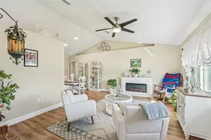 2304 Seattle Slew Dr, Sarasota, FL 34240 - Photo 5
