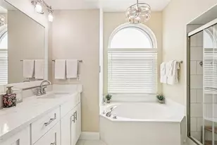 2304 Seattle Slew Dr, Sarasota, FL 34240 - Photo 31