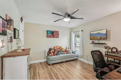 2304 Seattle Slew Drive, Sarasota, FL 34240 - Photo 23