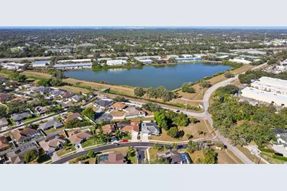 2304 Seattle Slew Drive, Sarasota, FL 34240 - Photo 41