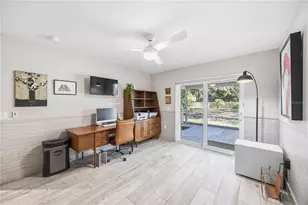 2117 Riviera Dr, Sarasota, FL 34232 - Photo 33