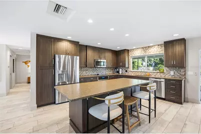 2117 Riviera Drive, Sarasota, FL 34232 - Photo 7