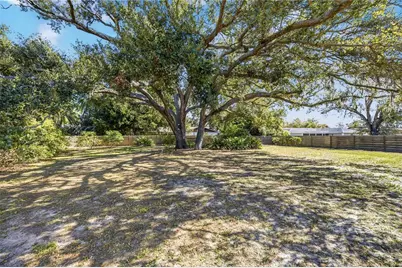 2117 Riviera Drive, Sarasota, FL 34232 - Photo 43