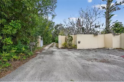 [Address not provided], Sarasota, FL 34243 - Photo 9