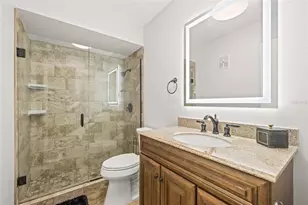 9677 86th Ave, Seminole, FL 33777 - Photo 21