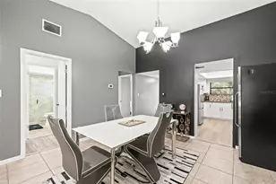 9677 86th Ave, Seminole, FL 33777 - Photo 9