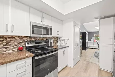 9677 86th Avenue, Seminole, FL 33777 - Photo 17